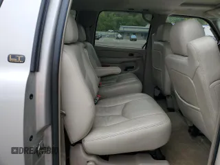 2004 Chevrolet Suburban Z71 with VIN 3GNFK16T04G200719, listed as a Copart auction lot 72781484 with 199,208 mi miles and Salvage Title. Bid and sale history available at carsss.com. Image 11.