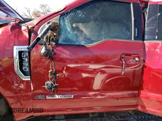 2017 Ford F-350 Platinum with VIN 1FT8W3BT5HEB55801, listed as a Copart auction lot 75451263 with 153,559 mi miles and Salvage title. Bid and sale history available at DreamBid. Image 7.