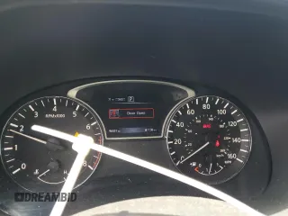2017 Nissan Pathfinder SV z VIN 5N1DR2MM0HC638237, wystawiony jako Copart lot #59898825 z przebiegiem 96 551 mil mil oraz Szkoda całkowita • Salvage title. Historia ofert i sprzedaży dostępna na DreamBid. Obrazek 9.