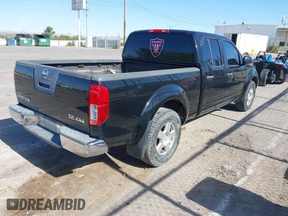 2008 Nissan Frontier LE z VIN 1N6AD09W18C401564, wystawiony jako IAAI lot #42159709 z przebiegiem 160 880 mil mil oraz . Historia ofert i sprzedaży dostępna na DreamBid. Obrazek 4.