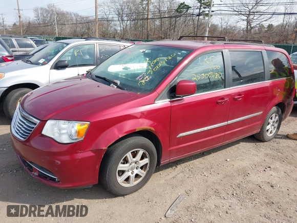 2012 Chrysler Town & Country Touring with VIN 2C4RC1BG5CR400323, listed as a IAAI auction lot 41902471 with 999,999 mi miles. Bid and sale history available at carsss.com. Image 2.
