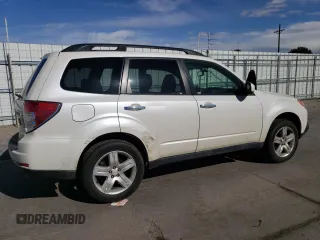 2010 Subaru Forester 2.5X Limited with VIN JF2SH6DCXAH762264, listed as a Copart auction lot 54958395 with 137,714 mi miles and Clean Title. Bid and sale history available at carsss.com. Image 3.