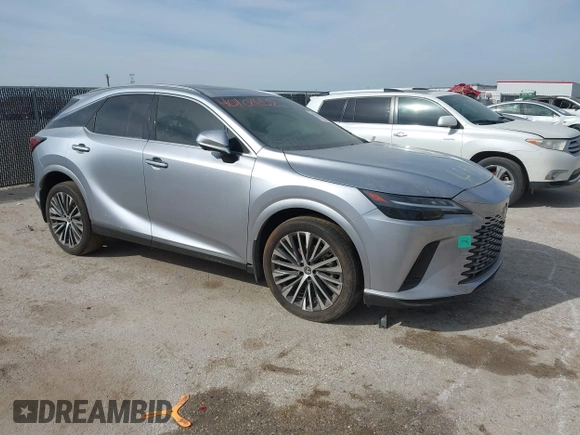 2023 Lexus RX 350 z VIN JTJCHMAA0P2005263, wystawiony jako IAAI lot #40102658 z przebiegiem Nie podano mil oraz . Historia ofert i sprzedaży dostępna na DreamBid. Obrazek 1.