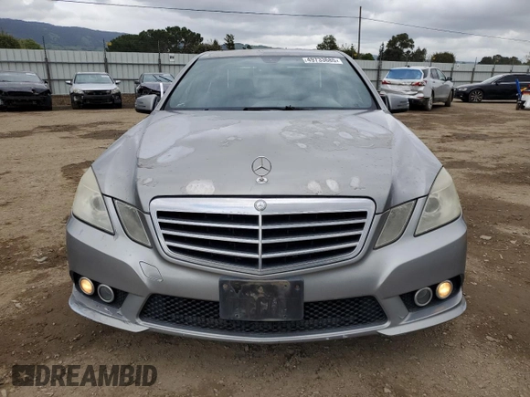 2010 Mercedes-Benz E-Class E 350 Luxury with VIN WDDHF5GB3AA103498, listed as a Copart auction lot 49733685 with 117,195 mi miles and Salvage Title. Bid and sale history available at carsss.com. Image 5.
