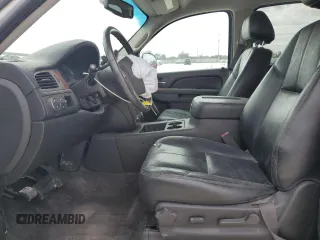 2014 GMC Yukon XL SLT with VIN 1GKS1KE04ER164286, listed as a Copart auction lot 88356835 with 126,415 mi miles and Salvage Title. Bid and sale history available at carsss.com. Image 7.