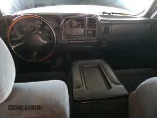 2000 GMC New Sierra 1500 SL with VIN 1GTEC14W2YZ175875, listed as a Copart auction lot 53395745 with Not Provided miles and Salvage Title. Bid and sale history available at carsss.com. Image 8.