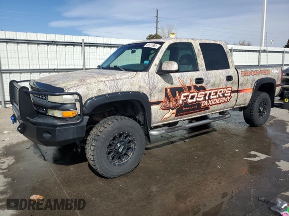 2002 Chevrolet Silverado 1500HD LT with VIN 1GCGK13U92F149424, listed as a Copart auction lot 48531665 with 211,773 mi miles and Clean Title. Bid and sale history available at DreamBid. Image 1.