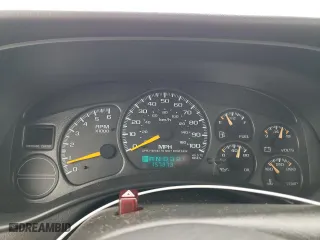 2001 Chevrolet Silverado 1500 LS with VIN 2GCEC19V311333526, listed as a Copart auction lot 46713445 with 157,873 mi miles and Clean Title. Bid and sale history available at carsss.com. Image 9.