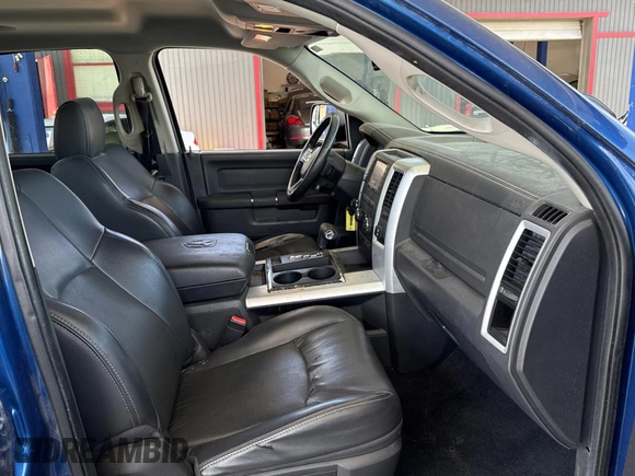 2010 Dodge 1500 SLT with VIN 1D7RV1CT2AS193185, listed as a Copart auction lot 55284335 with 165,739 mi miles and Clean Title. Bid and sale history available at DreamBid. Image 5.