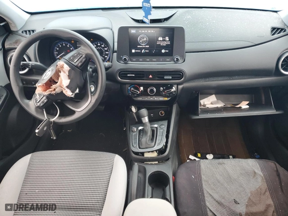 2022 Hyundai Kona SE with VIN KM8K22ABXNU772788, listed as a Copart auction lot 88428255 with 17,055 mi miles and Non Repairable. Bid and sale history available at carsss.com. Image 8.