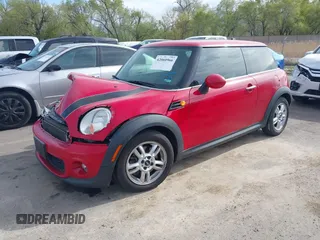 2012 MINI Hardtop с VIN WMWSU3C53CT539928, выставлен на аукционе IAAI как лот 42060966 с пробегом 147 343 миль миль и . История ставок и продаж доступна на DreamBid. Изображение 16.