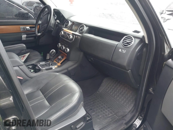 2013 Land Rover LR4 HSE with VIN SALAG2D41DA671310, listed as a IAAI auction lot 41872229 with 195,145 mi miles and . Bid and sale history available at DreamBid. Image 5.