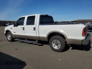 2005 Ford F-250 XL with VIN 1FTSW20P25EA07140, listed as a Copart auction lot 44162225 with 199,922 mi miles and Clean Title. Bid and sale history available at DreamBid. Image 2.