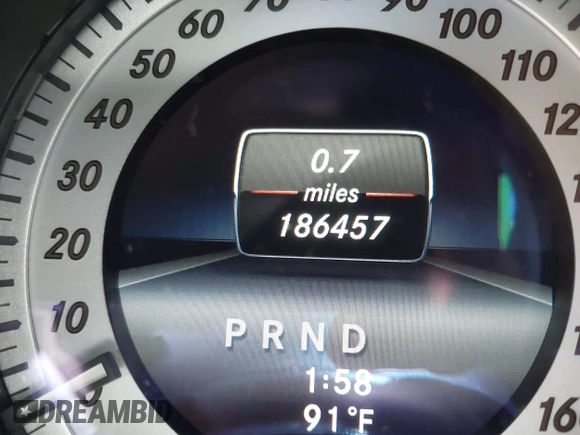 2014 Mercedes-Benz C 250 Sport with VIN WDDGF4HB5ER307781, listed as a IAAI auction lot 42223138 with 186,457 mi miles and . Bid and sale history available at DreamBid. Image 15.