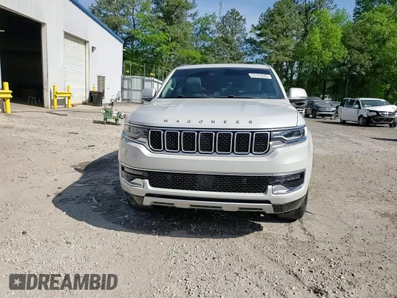2022 Jeep Wagoneer Series II с VIN 1C4SJVBT8NS129187, выставлен на аукционе Copart как лот 53165565 с пробегом 73 078 миль миль и Списание • Salvage title. История ставок и продаж доступна на DreamBid. Изображение 15.