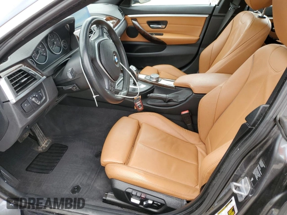 2019 BMW 4 Series 430i xDrive с VIN WBA4J3C58KBL10537, выставлен на аукционе Copart как лот 55932605 с пробегом 49 862 миль миль и Списание • Salvage title. История ставок и продаж доступна на DreamBid. Изображение 7.