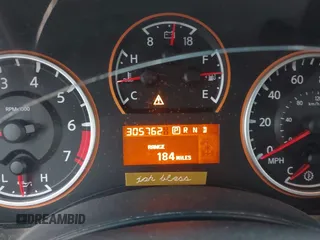 2008 Nissan Titan SE with VIN 1N6BA06A98N346260, listed as a IAAI auction lot 41511692 with 305,762 mi miles. Bid and sale history available at carsss.com. Image 15.