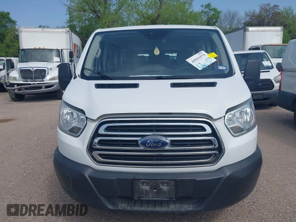 2019 Ford Transit Passenger XL z VIN 1FBZX2ZM2KKB65886, wystawiony jako IAAI lot #41911579 z przebiegiem 56 785 mil mil oraz . Historia ofert i sprzedaży dostępna na DreamBid. Obrazek 12.