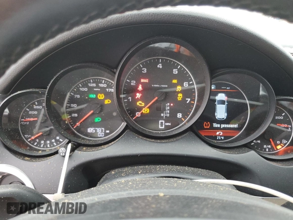 2014 Porsche Cayenne with VIN WP1AA2A26ELA97481, listed as a Copart auction lot 53707755 with 185,787 mi miles and Salvage title. Bid and sale history available at DreamBid. Image 9.