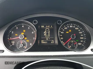 2011 Volkswagen CC Sport with VIN WVWMN7AN6BE713321, listed as a Copart auction lot 71401224 with 186,021 mi miles and Salvage Title. Bid and sale history available at carsss.com. Image 9.