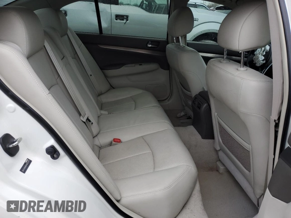 2015 Infiniti Q40 with VIN JN1CV6AR6FM522375, listed as a Copart auction lot 39700744 with 107,801 mi miles and Salvage Title. Bid and sale history available at carsss.com. Image 10.