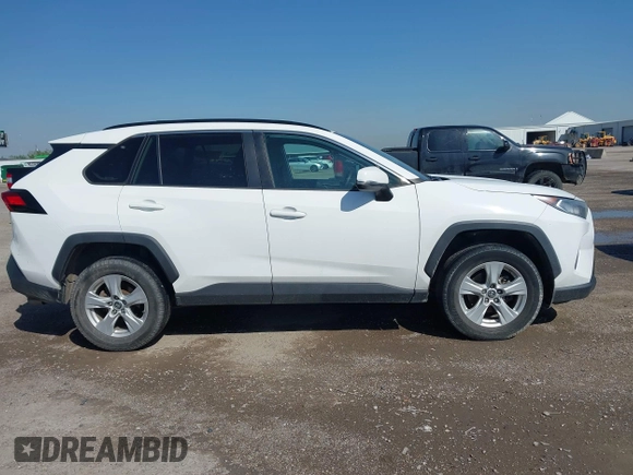 2019 Toyota RAV4 XLE with VIN 2T3W1RFV9KC005888, listed as a IAAI auction lot 41965679 with 155,974 mi miles. Bid and sale history available at carsss.com. Image 13.