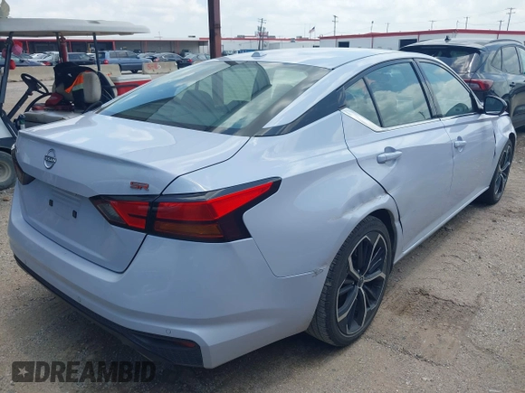 2024 Nissan Altima SR with VIN 1N4BL4CV5RN431650, listed as a IAAI auction lot 42760050 with 24,810 mi miles and . Bid and sale history available at DreamBid. Image 4.