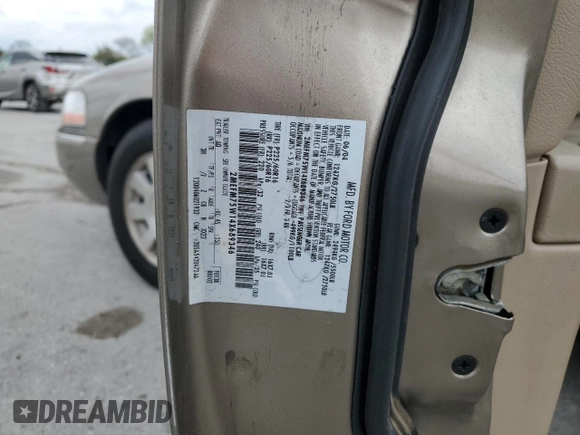 2004 Mercury Grand Marquis LS Premium z VIN 2MEFM75W14X689346, wystawiony jako Copart lot #52676325 z przebiegiem 127 676 mil mil oraz Szkoda całkowita • Salvage title. Historia ofert i sprzedaży dostępna na DreamBid. Obrazek 14.