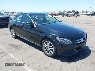 2017 Mercedes-Benz C 300 z VIN 55SWF4JB5HU198196, wystawiony jako IAAI lot #42527183 z przebiegiem 42 788 mil mil oraz . Historia ofert i sprzedaży dostępna na DreamBid. Obrazek 1.