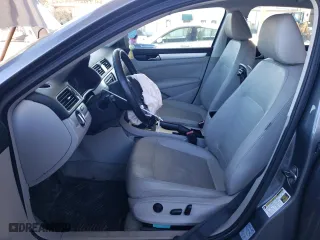 2013 Volkswagen Passat SE w/Sunroof with VIN 1VWBH7A33DC079443, listed as a Copart auction lot 43699995 with 88,620 mi miles and Salvage Title. Bid and sale history available at carsss.com. Image 7.