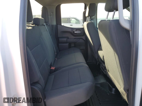 2022 Chevrolet Silverado 1500 Work Truck with VIN 1GCRDAED1NZ506131, listed as a Copart auction lot 44054255 with 103,083 mi miles and Clean Title. Bid and sale history available at DreamBid. Image 10.