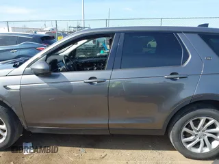 2017 Land Rover Discovery Sport HSE with VIN SALCR2BG5HH666267, listed as a IAAI auction lot 42011372 with 122,422 mi miles. Bid and sale history available at carsss.com. Image 15.