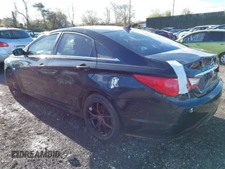 2011 Hyundai Sonata GLS with VIN 5NPEB4AC3BH188549, listed as a IAAI auction lot 42142122 with Not Provided miles and . Bid and sale history available at carsss.com. Image 3.
