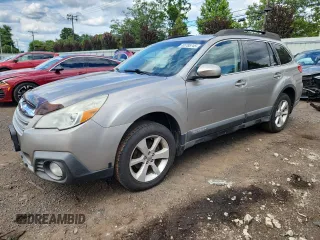 2014 Subaru Outback Premium z VIN 4S4BRBDCXE3221900, wystawiony jako Copart lot #65785745 z przebiegiem 230 923 mil mil oraz Szkoda całkowita • Salvage title. Historia ofert i sprzedaży dostępna na DreamBid. Obrazek 1.