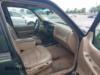 1998 Ford Explorer XLT z VIN 1FMZU35P1WZA75454, wystawiony jako IAAI lot #42360349 z przebiegiem 169 560 mil mil oraz . Historia ofert i sprzedaży dostępna na DreamBid. Obrazek 5.