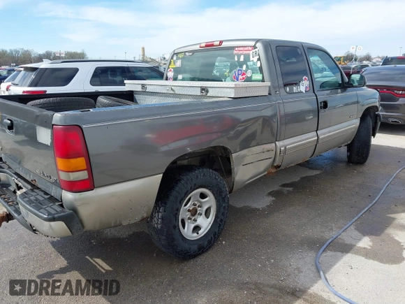 1999 Chevrolet Silverado 1500 LT with VIN 2GCEK19T5X1104064, listed as a IAAI auction lot 41875050 with 398,994 mi miles and . Bid and sale history available at DreamBid. Image 4.