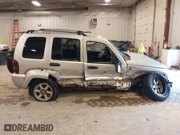 2007 Jeep Liberty Limited with VIN 1J4GL58K17W561947, listed as a IAAI auction lot 41480438 with 150,177 mi miles. Bid and sale history available at carsss.com. Image 13.