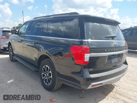 2024 Ford Expedition Max XLT with VIN 1FMJK1H84REA38728, listed as a IAAI auction lot 42584846 with 44,147 mi miles and . Bid and sale history available at DreamBid. Image 3.