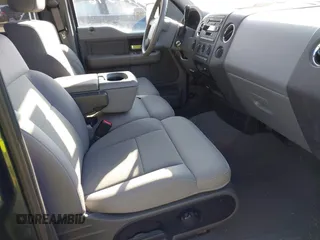 2005 Ford F-150 XLT с VIN 1FTPW14515FA10548, выставлен на аукционе IAAI как лот 41775576 с пробегом 48 659 миль миль и . История ставок и продаж доступна на DreamBid. Изображение 5.