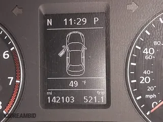 2013 Volkswagen Passat SE w/Sunroof with VIN 1VWBH7A35DC111003, listed as a IAAI auction lot 41991990 with 142,103 mi miles. Bid and sale history available at carsss.com. Image 7.