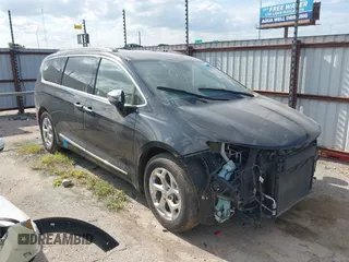 2022 Chrysler Pacifica Limited z VIN 2C4RC1GG6NR114864, wystawiony jako IAAI lot #42845739 z przebiegiem 66 900 mil mil oraz . Historia ofert i sprzedaży dostępna na DreamBid. Obrazek 1.