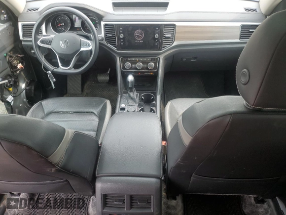 2021 Volkswagen Atlas SEL with VIN 1V2BR2CA6MC550823, listed as a Copart auction lot 65885005 with 158,380 mi miles and Salvage title. Bid and sale history available at DreamBid. Image 8.