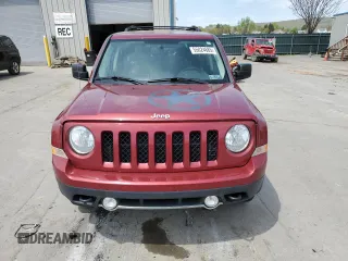 2014 Jeep Patriot Latitude with VIN 1C4NJRFB0ED658983, listed as a Copart auction lot 55024685 with 96,457 mi miles and Salvage Title. Bid and sale history available at carsss.com. Image 5.