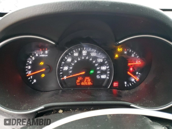 2014 Kia Sorento LX with VIN 5XYKT4A70EG490296, listed as a Copart auction lot 43178465 with 182,638 mi miles and Salvage Title. Bid and sale history available at carsss.com. Image 9.
