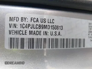 2021 Jeep Cherokee Latitude with VIN 1C4PJLCB9MD150813, listed as a IAAI auction lot 41411582 with 36,383 mi miles. Bid and sale history available at carsss.com. Image 9.