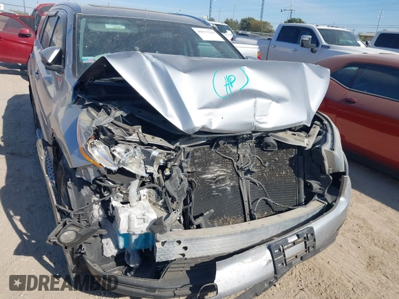 2016 Toyota Highlander XLE z VIN 5TDJKRFH1GS285752, wystawiony jako IAAI lot #40977219 z przebiegiem 139 773 mil mil oraz . Historia ofert i sprzedaży dostępna na DreamBid. Obrazek 6.