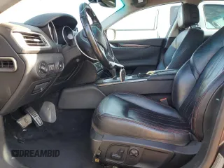2015 Maserati Ghibli z VIN ZAM57XSA2F1159407, wystawiony jako Copart lot #57806715 z przebiegiem 93 185 mil mil oraz Szkody całkowita. Historia ofert i sprzedaży dostępna na DreamBid. Obrazek 7.