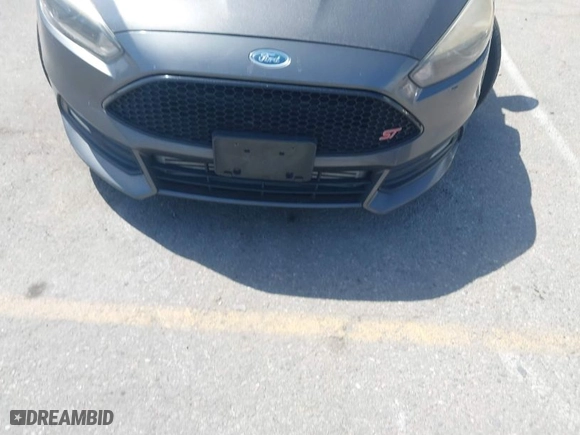 2015 Ford Focus ST with VIN 1FADP3L94FL241243, listed as a IAAI auction lot 41964511 with 97,259 mi miles. Bid and sale history available at carsss.com. Image 12.
