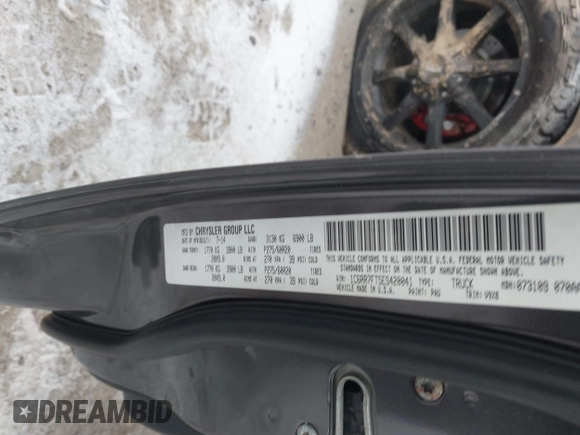 2014 Ram 1500 Express with VIN 1C6RR7FT5ES420041, listed as a IAAI auction lot 41151376 with 60,882 mi miles and . Bid and sale history available at DreamBid. Image 9.