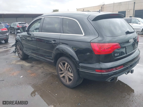 2015 Audi Q7 3.0T Premium Plus with VIN WA1LGAFE3FD024130, listed as a IAAI auction lot 41935105 with 1 mi miles. Bid and sale history available at carsss.com. Image 3.